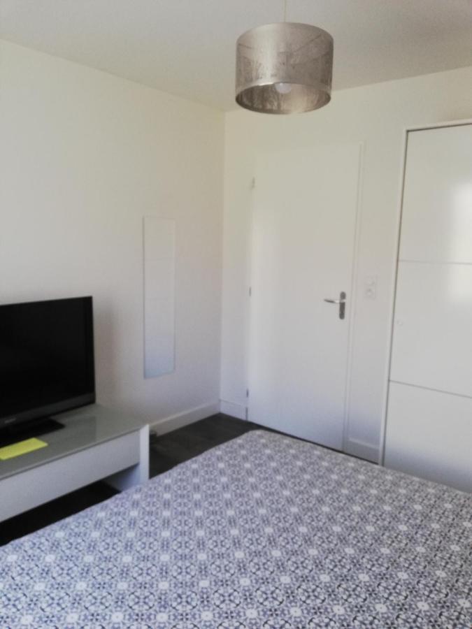 Chambre D'Hotes Chez Sandrine Guitres Exterior photo